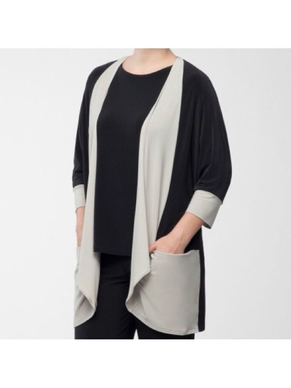 Sympli Matrix Cardi Size 2 Oatmeal/Black Open Front Signature Stretch